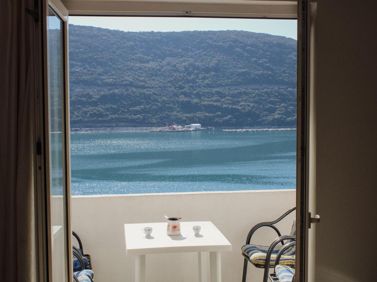 Apartments And Rooms Mato Neum Oda fotoğraf