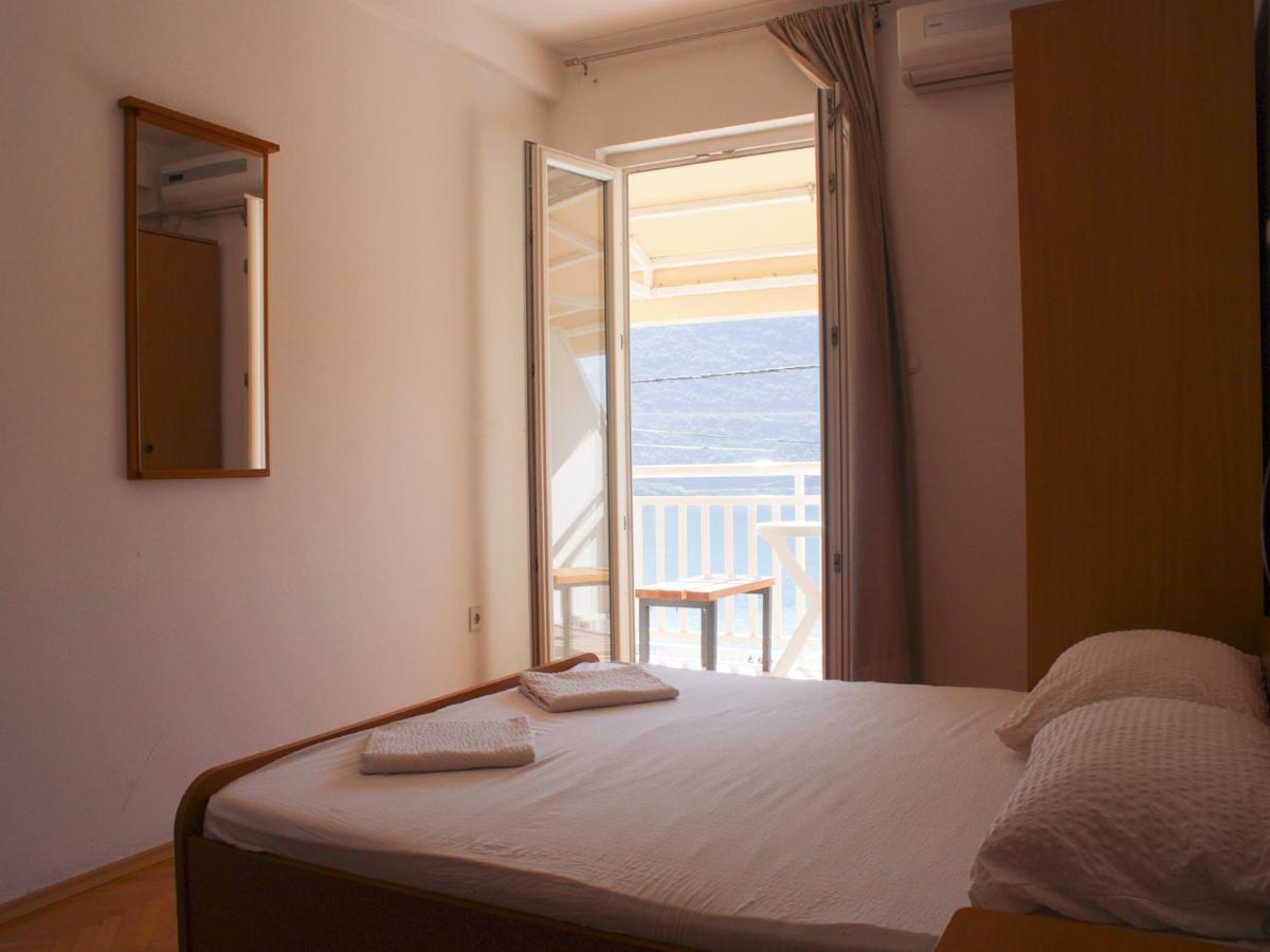 Apartments And Rooms Mato Neum Oda fotoğraf