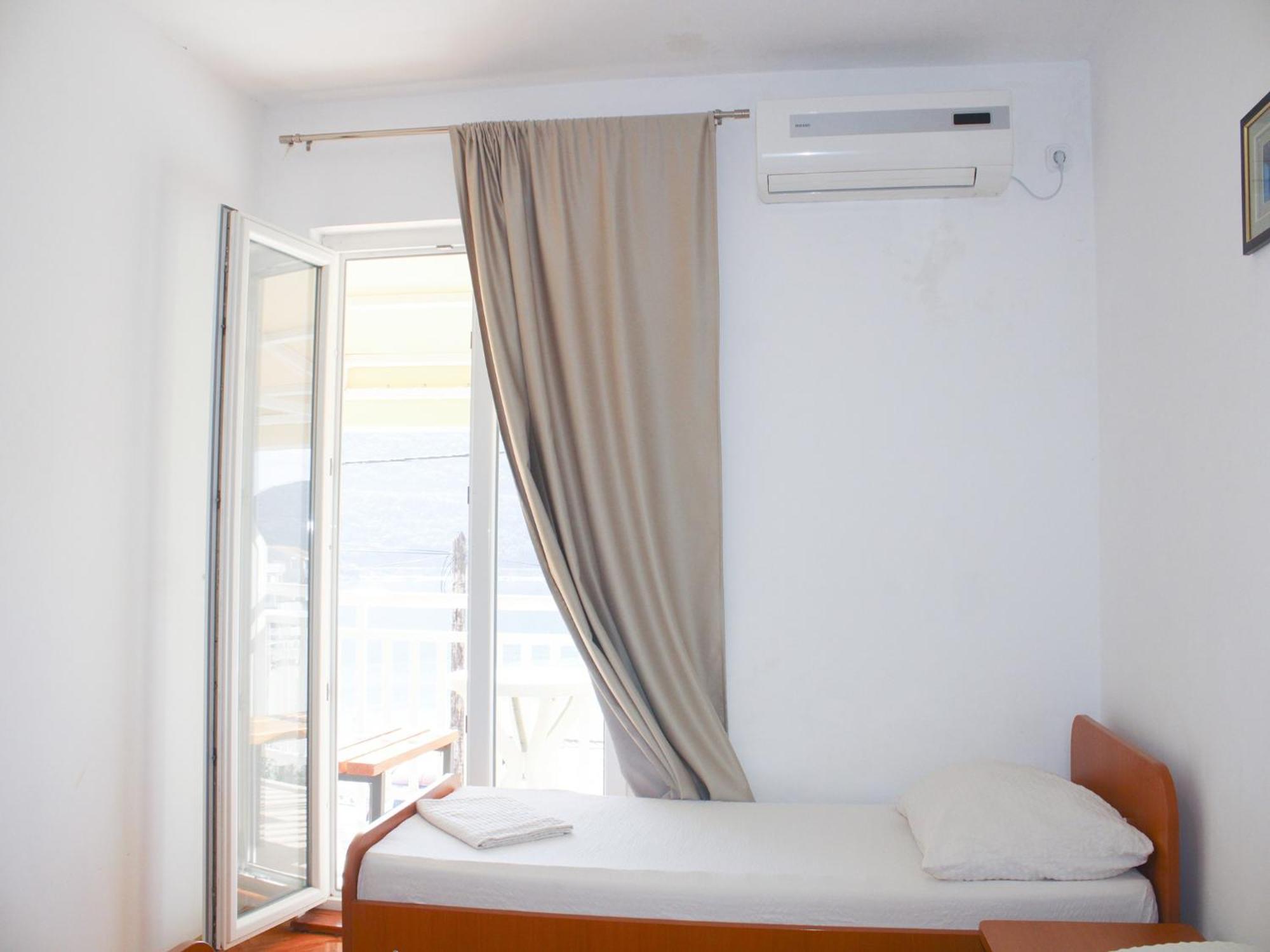 Apartments And Rooms Mato Neum Oda fotoğraf